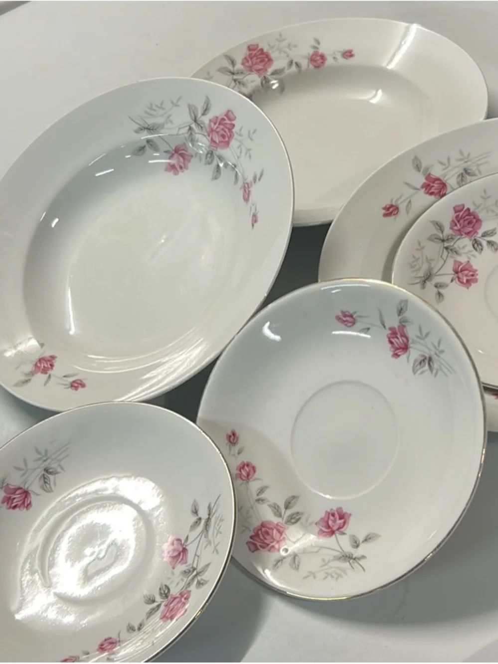 Vintage Floral Pink Rose Porcelain Dinnerware 6 piece Set
